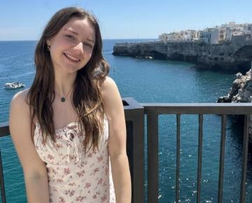 Photo of Abby Feather